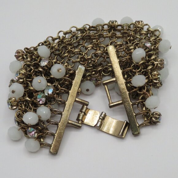 Vintage Chunky Gold Tone Chain Bracelet White Beads Clear Rhinestones - Picture 7 of 10